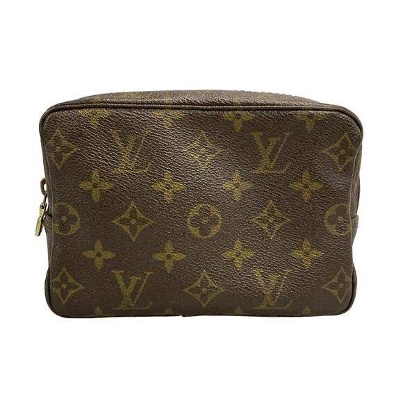Louis Vuitton Handbags - Louis Vuitton Pouch Monogram Trousse toilette